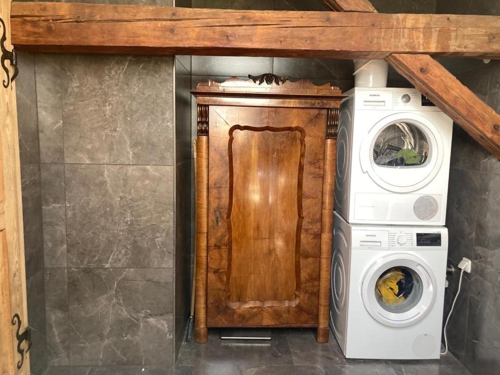 Altbau Zimmer In Anif Eksteriør billede