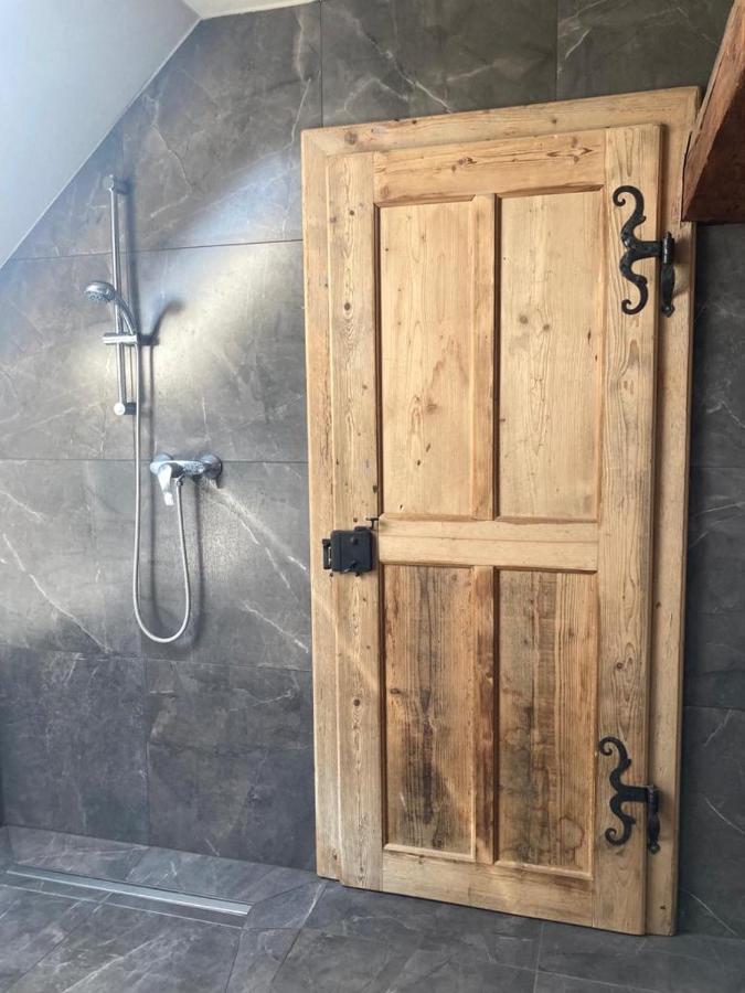 Altbau Zimmer In Anif Eksteriør billede